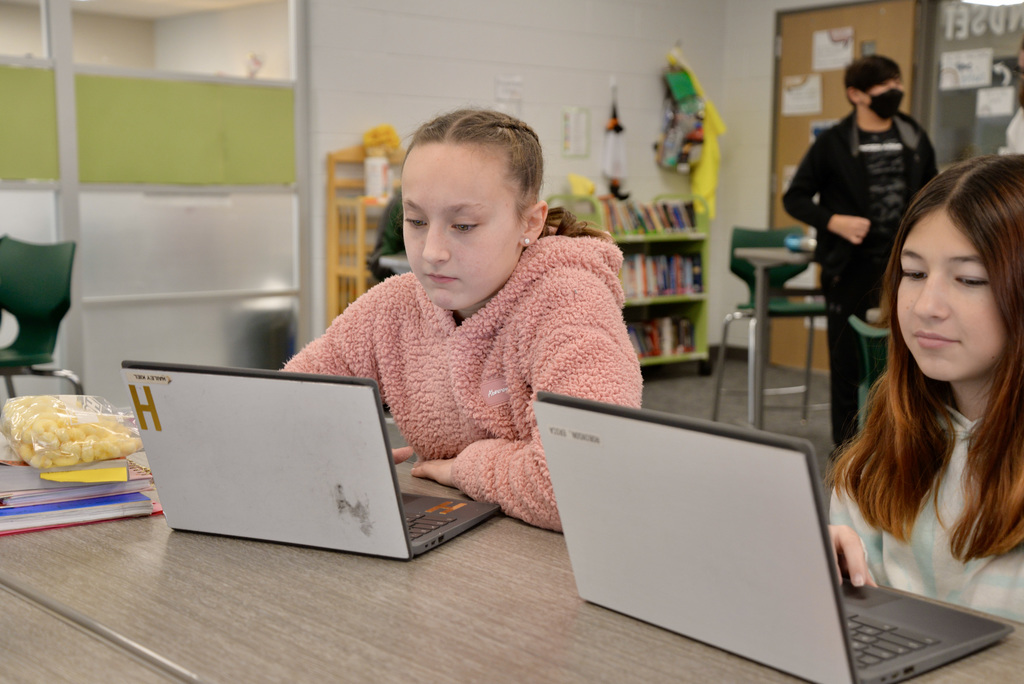 hour of coding at Fox River Middle School